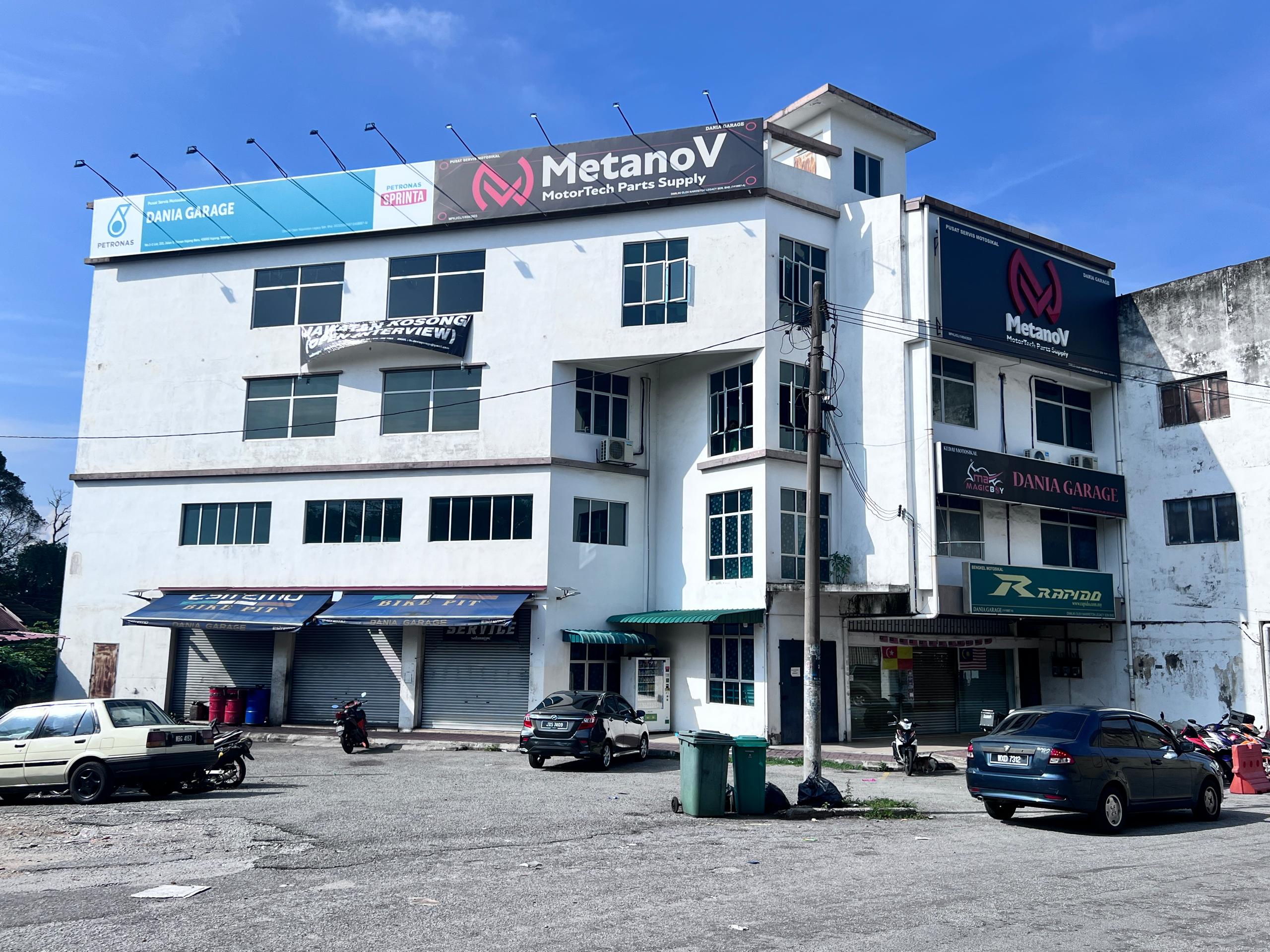 Empayar sg chua